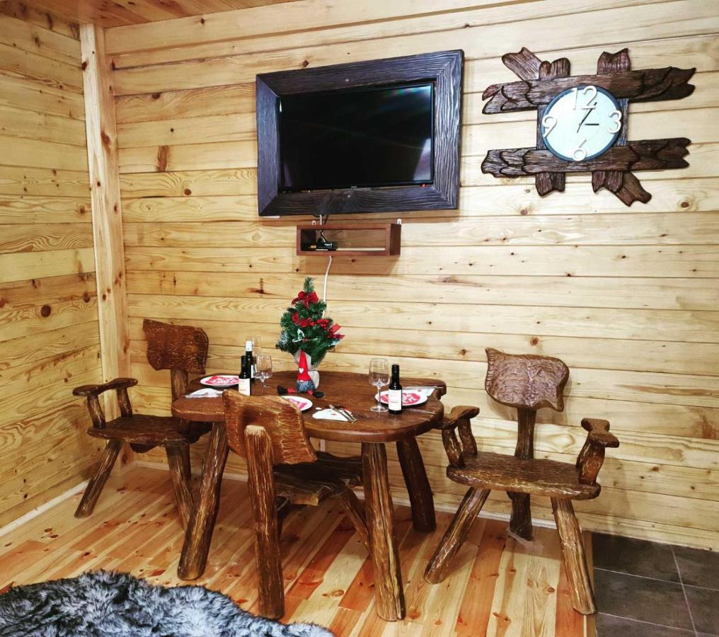 Brvnare Tomovic Holiday home *