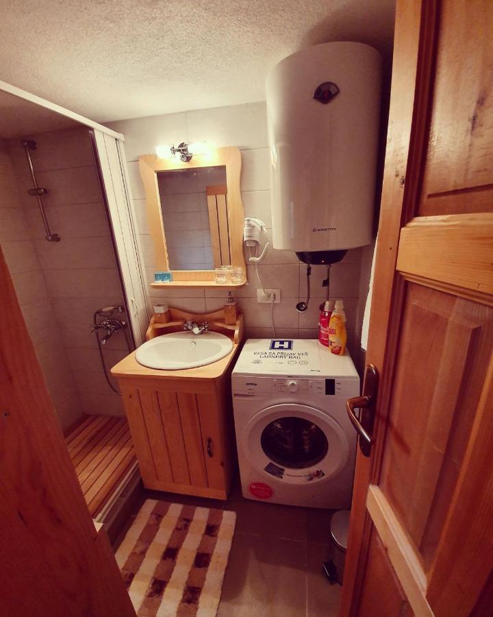 Holiday home Brvnare Tomovic *
